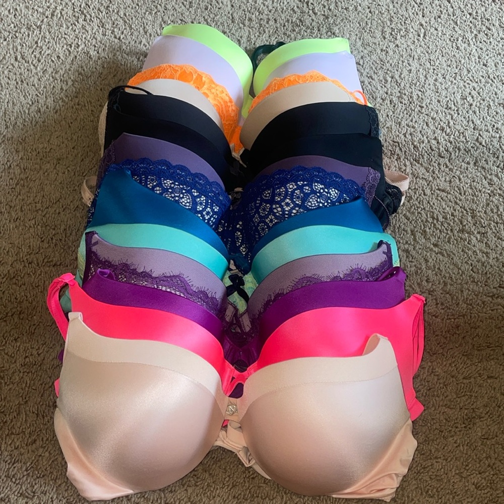 VS & VS Pink bras 36b bundle
